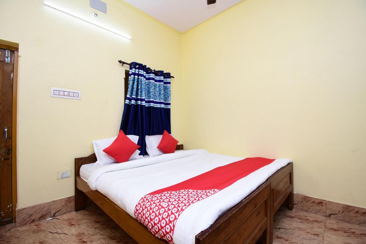 Flagship Hotel Mishra'S Andal Buitenkant foto